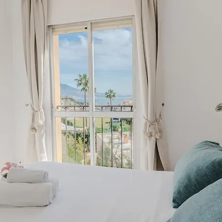 Juliana Seaviews * פואנגירולה