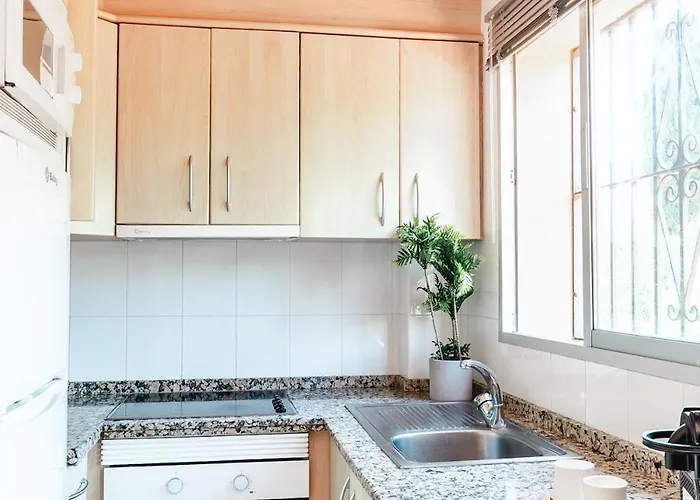 Juliana Seaviews Fuengirola